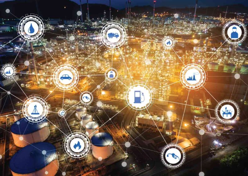 Fuel operation connectivity overlay over fuel refinery field image