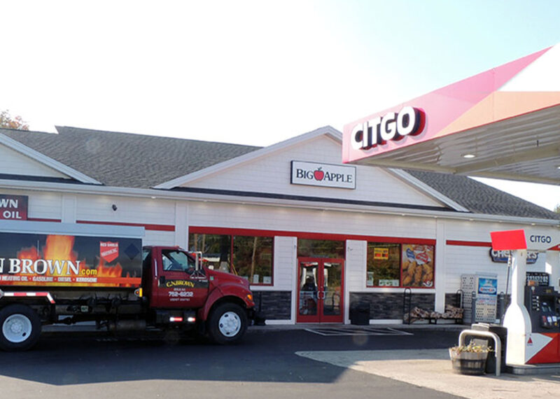 Front view of CN Brown c-store and gas station