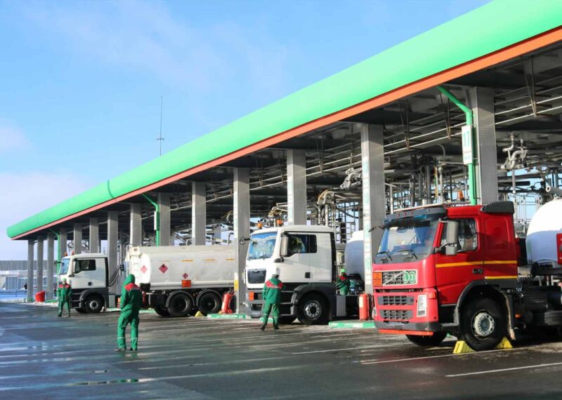 Fuel Tanker Filling Station
